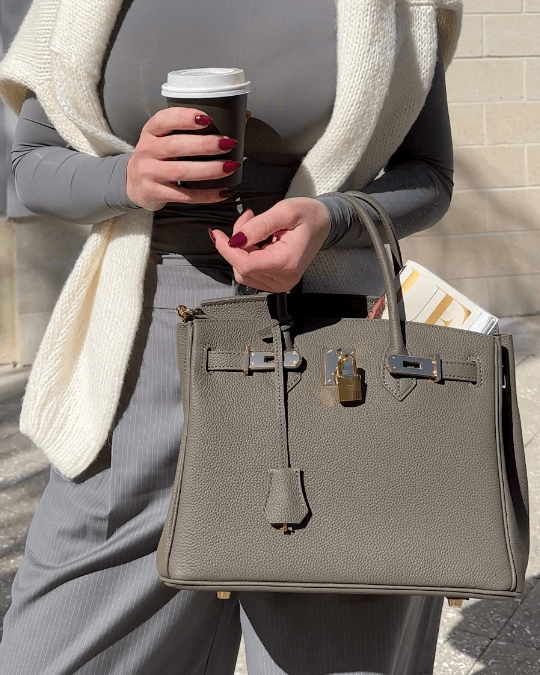 Women's Stylish Vegan Leather Handbag - Liana - Lexians