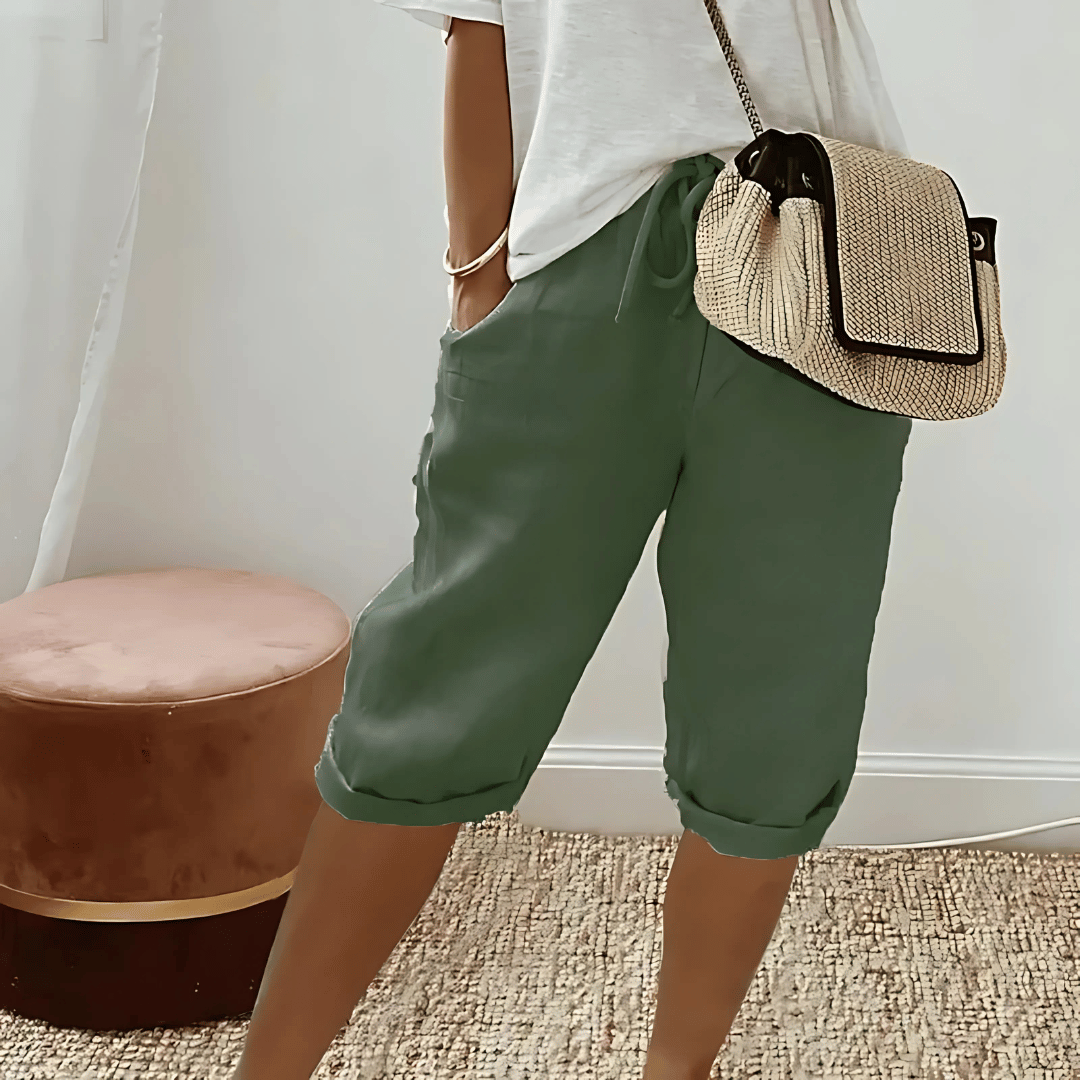 Women's everyday comfort harem knee-length shorts, ideal for relaxed summer wear, vacations, and casual outings.
