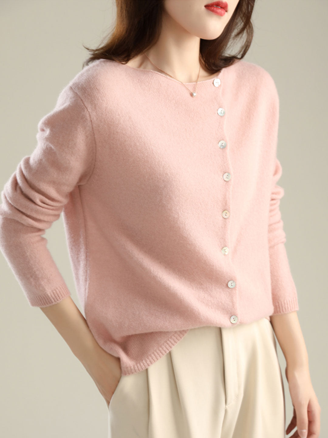 Women's versatile knit cardigan. Elegant long-sleeve design, ideal for all-season layering & comfort.