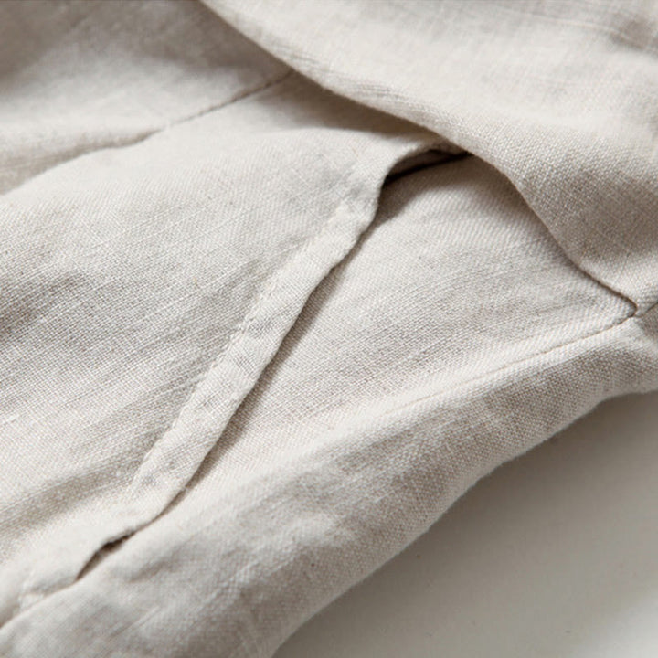 Women's high-waist wide-leg pants, offering an effortless, modern casual style.