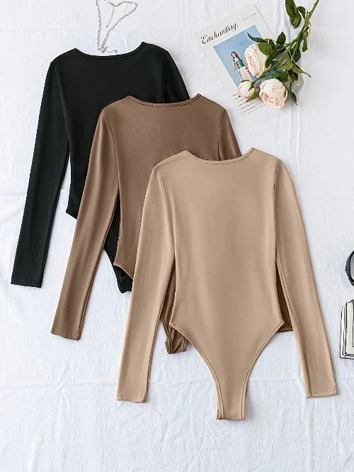 Women's wardrobe staple: 3-pack long sleeve crew neck bodysuits. Ideal for everyday fashion.