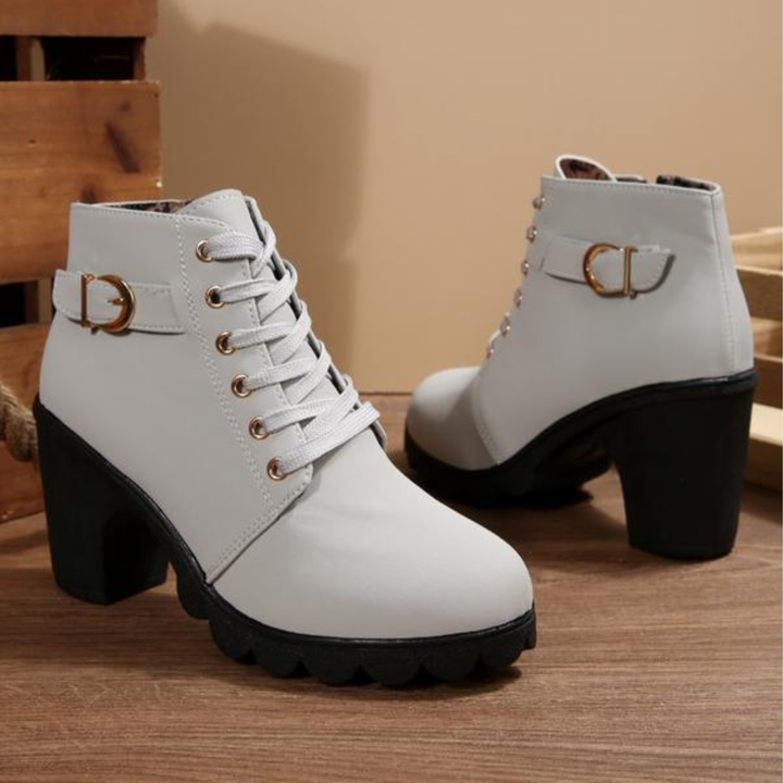 Versatile women's lace-up chunky heeled ankle boots, perfect for stylish comfort and urban fashion.