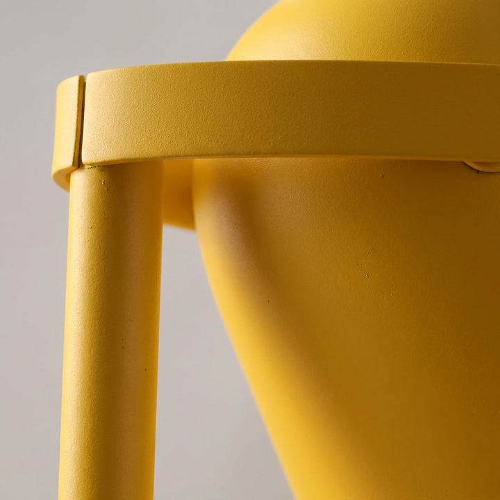Adjustable task lighting lamp for reading & workspace. Modern design, focused illumination.