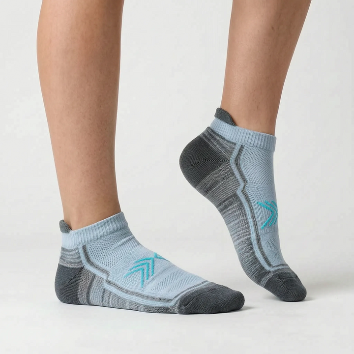 Women's activewear ankle socks. Green athletic socks, quick-dry and comfortable for sport.