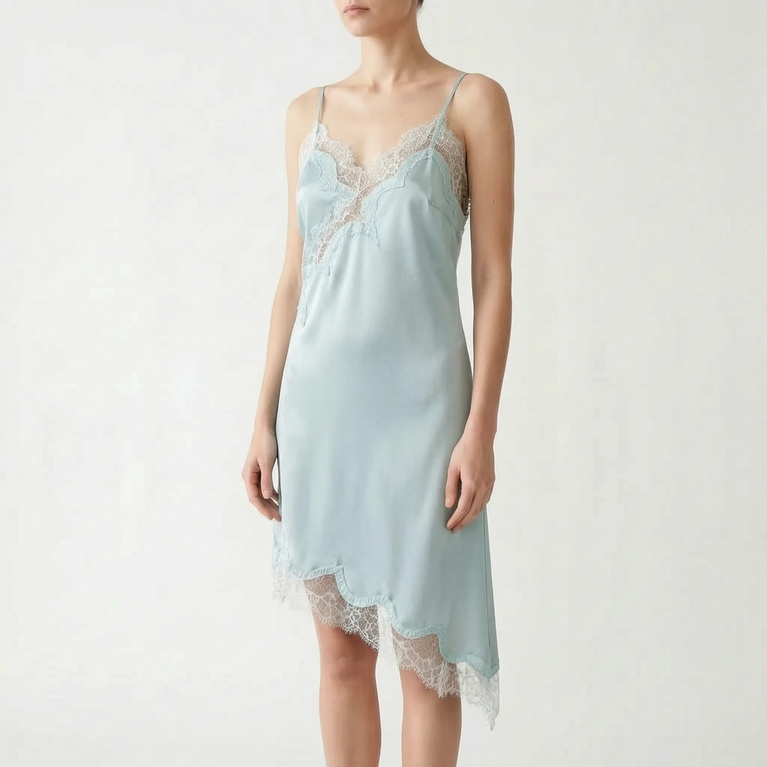 Chic women's asymmetric lace slip dress, perfect for glamorous evenings and elegant formal occasions.