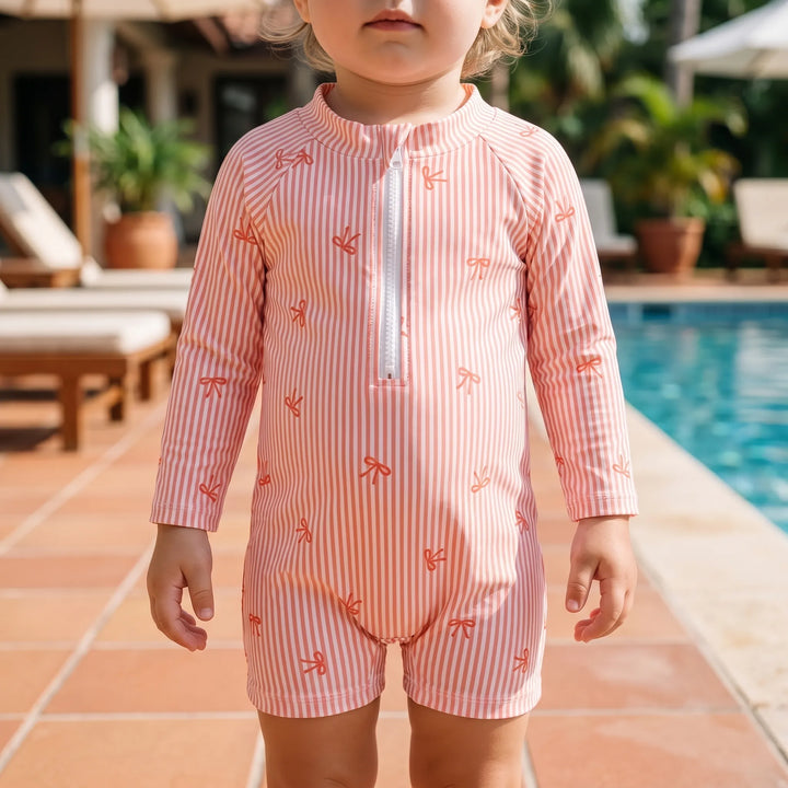 Girls' baby rash guard swimsuit set with sun hat for infant sun protection at beach or pool. Long sleeve striped design.