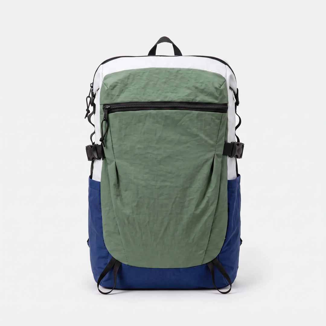 Durable unisex lightweight hiking backpack for day trips, trail adventures & weekend travel.