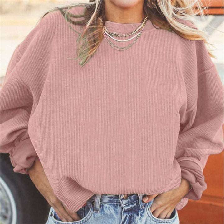 Women's casual oversized crewneck sweatshirt, a comfy long sleeve top, perfect for relaxed everyday style.