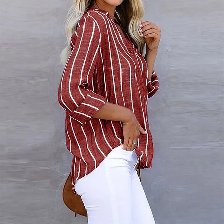 Trendy women's oversized striped casual top, long sleeve with a relaxed fit. Perfect for modern effortless style.