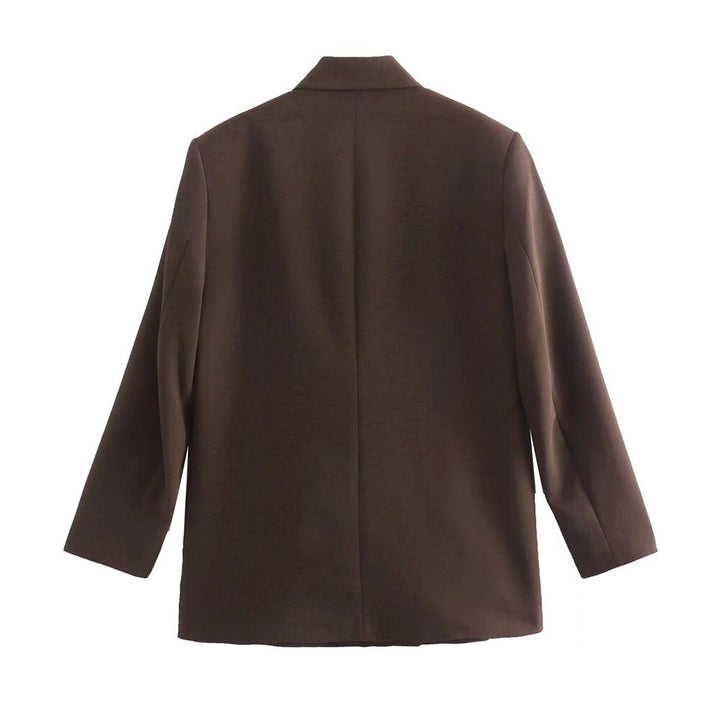 Versatile women's double-breasted blazer, suitable for various professional settings.