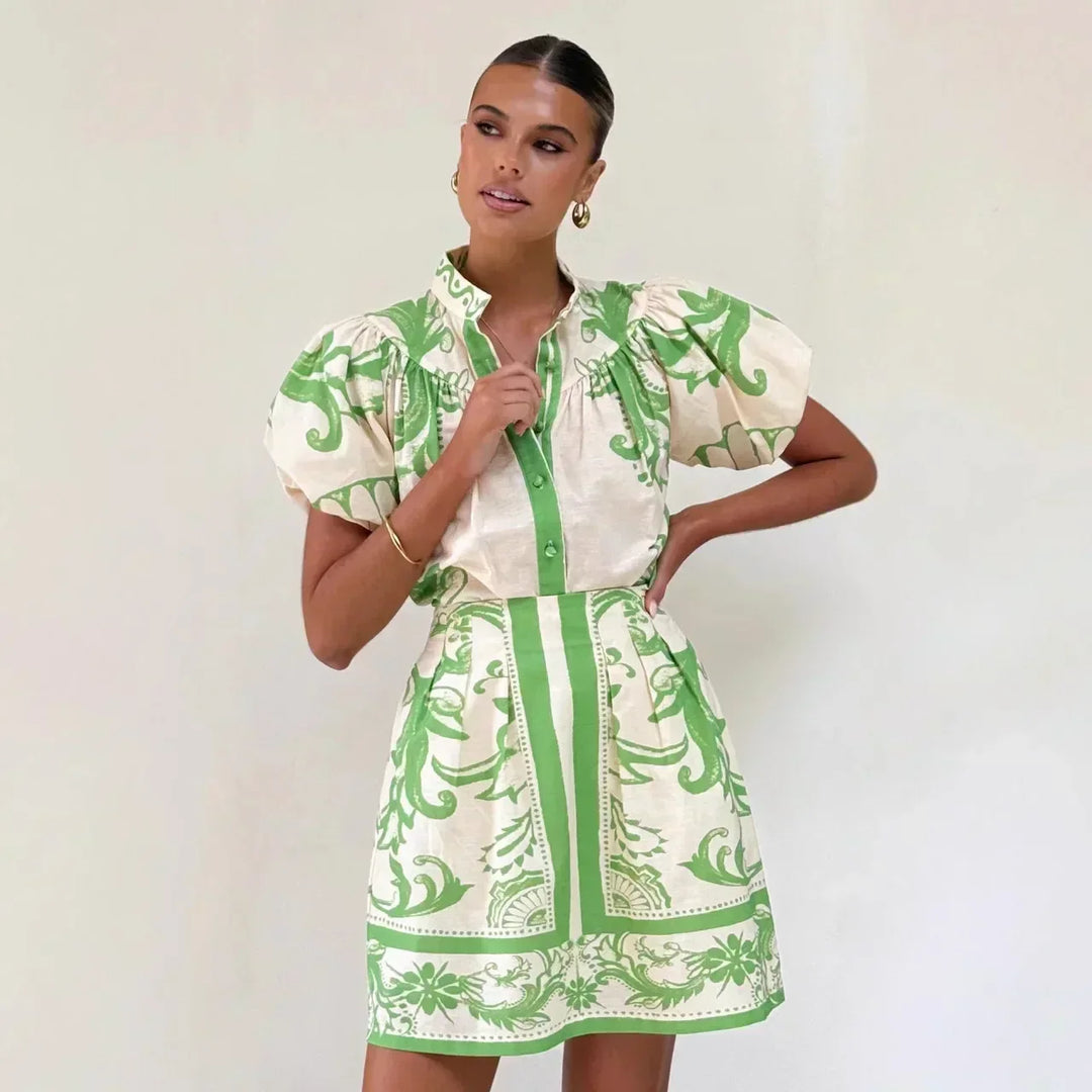 Casual puff sleeve floral mini sundress for women, ideal vibrant beach or spring dress.