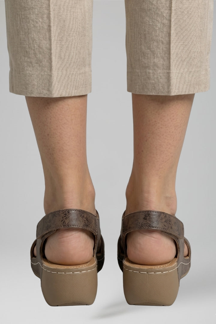 Women's comfort platform wedge sandals with a slip-on design, blending chic style and easy summer wear.