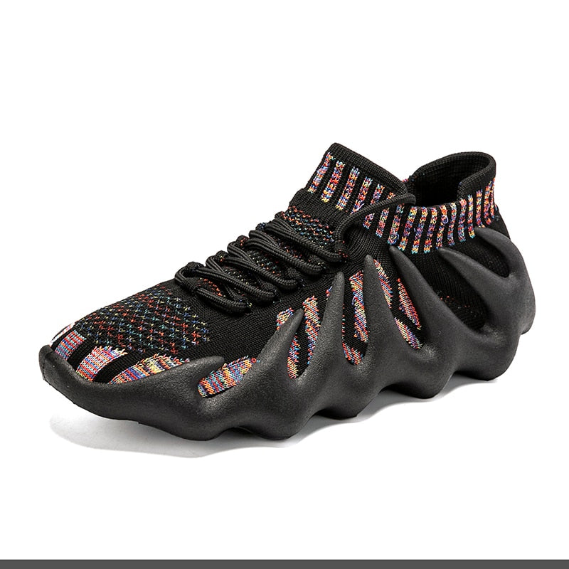 Men's breathable mesh performance sneakers, ideal for running and athletic sports.
