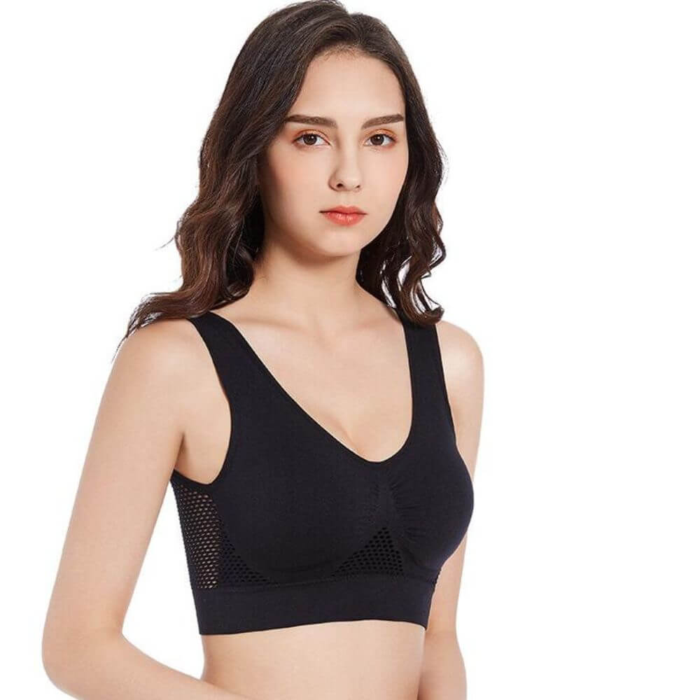 Women's gym sports bra with breathable mesh, offering high support and comfort for active lifestyles.
