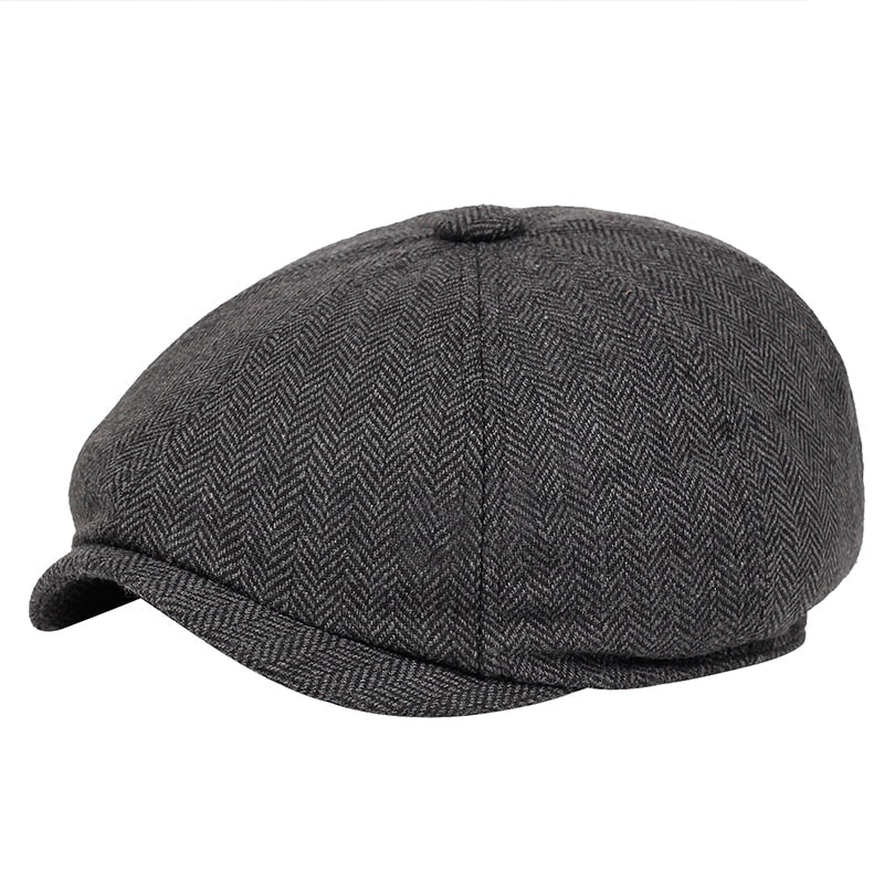 Men's classic vintage flat cap, stylish headwear for a timeless gentleman's look.