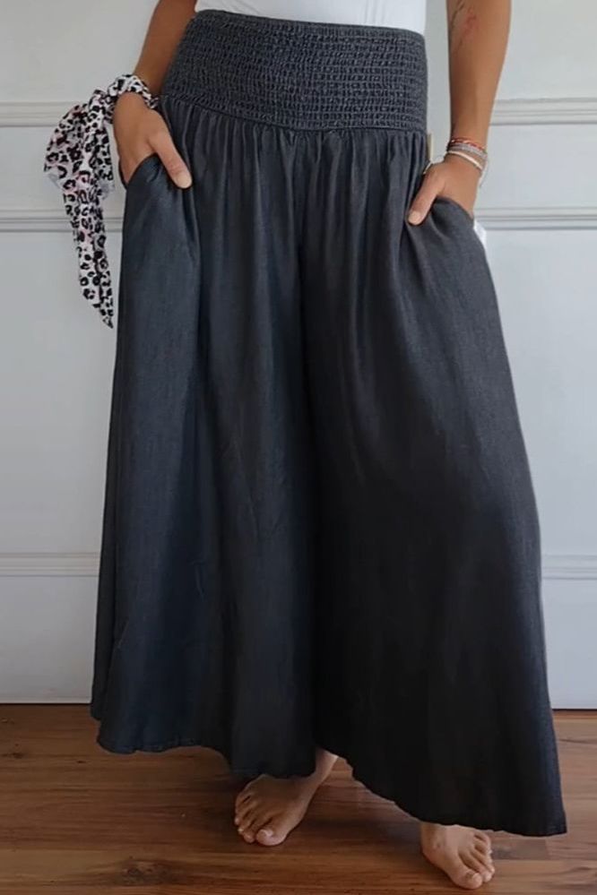 Comfortable women's A-line midi skirt, perfect for everyday wear and versatile styling. High waist for a flattering fit.