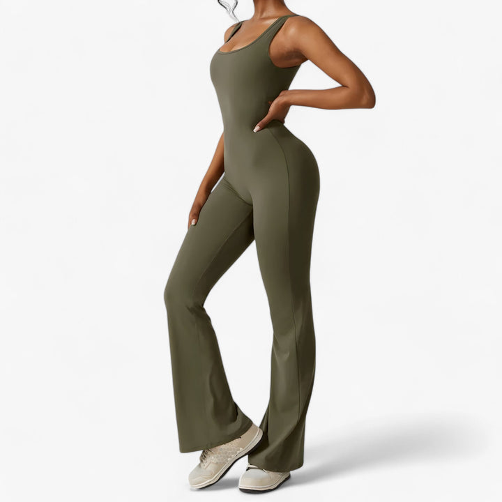Women's Amélie comfortable overall, a stylish and practical choice for versatile fashion.