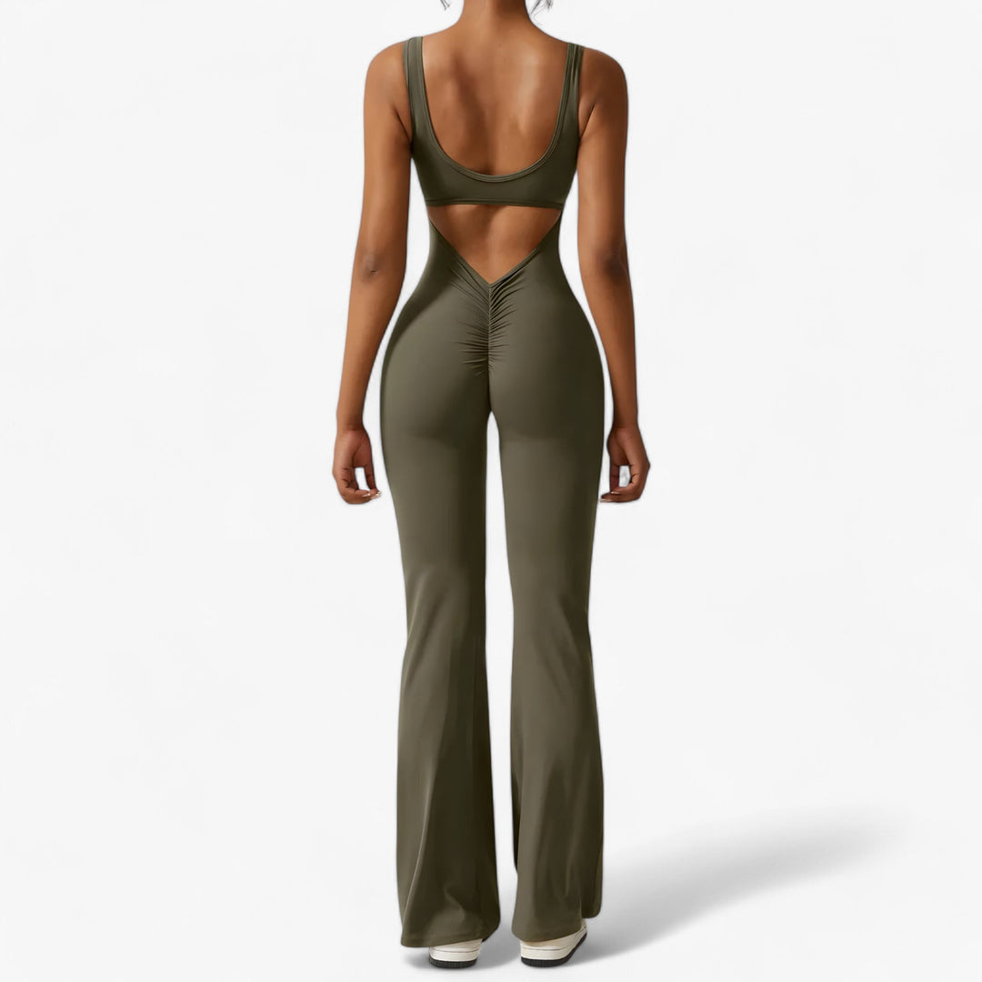 Versatile Amélie women's jumpsuit for casual wear, elegant events, or summer outfits.