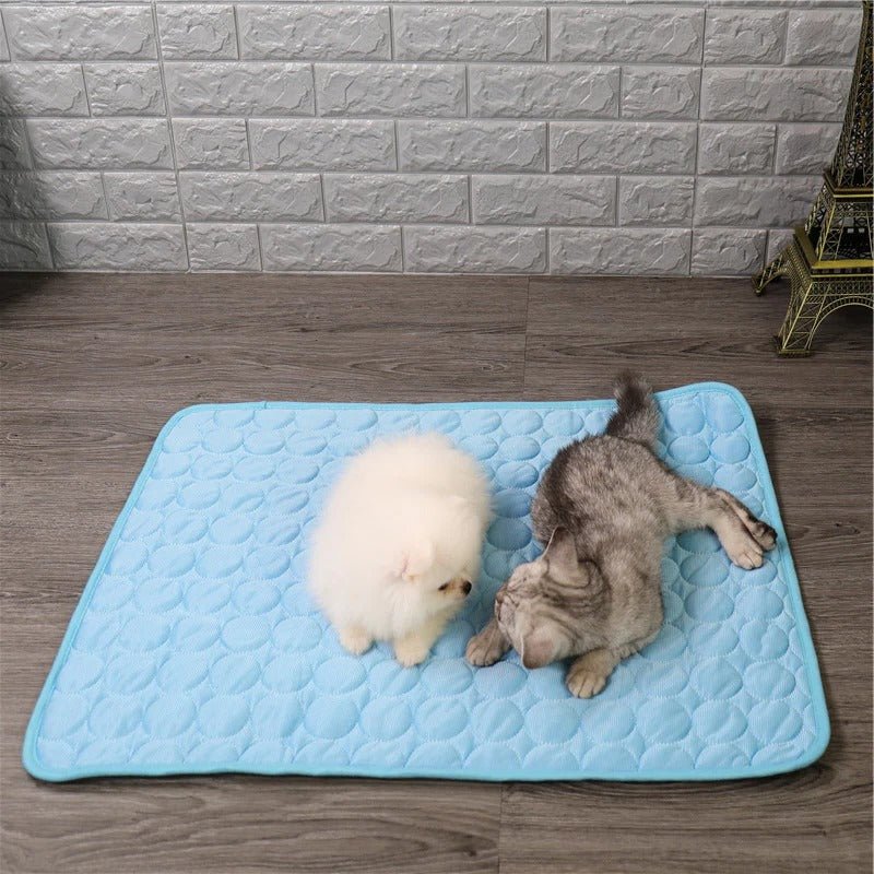 Cooling Pad for Pets - Lightweight and Portable Design - Lexians
