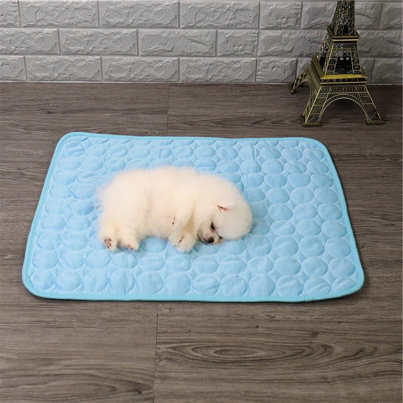 Cooling Pad for Pets - Lightweight and Portable Design - Lexians