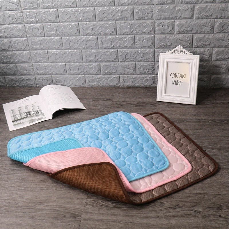 Cooling Pad for Pets - Lightweight and Portable Design - Lexians
