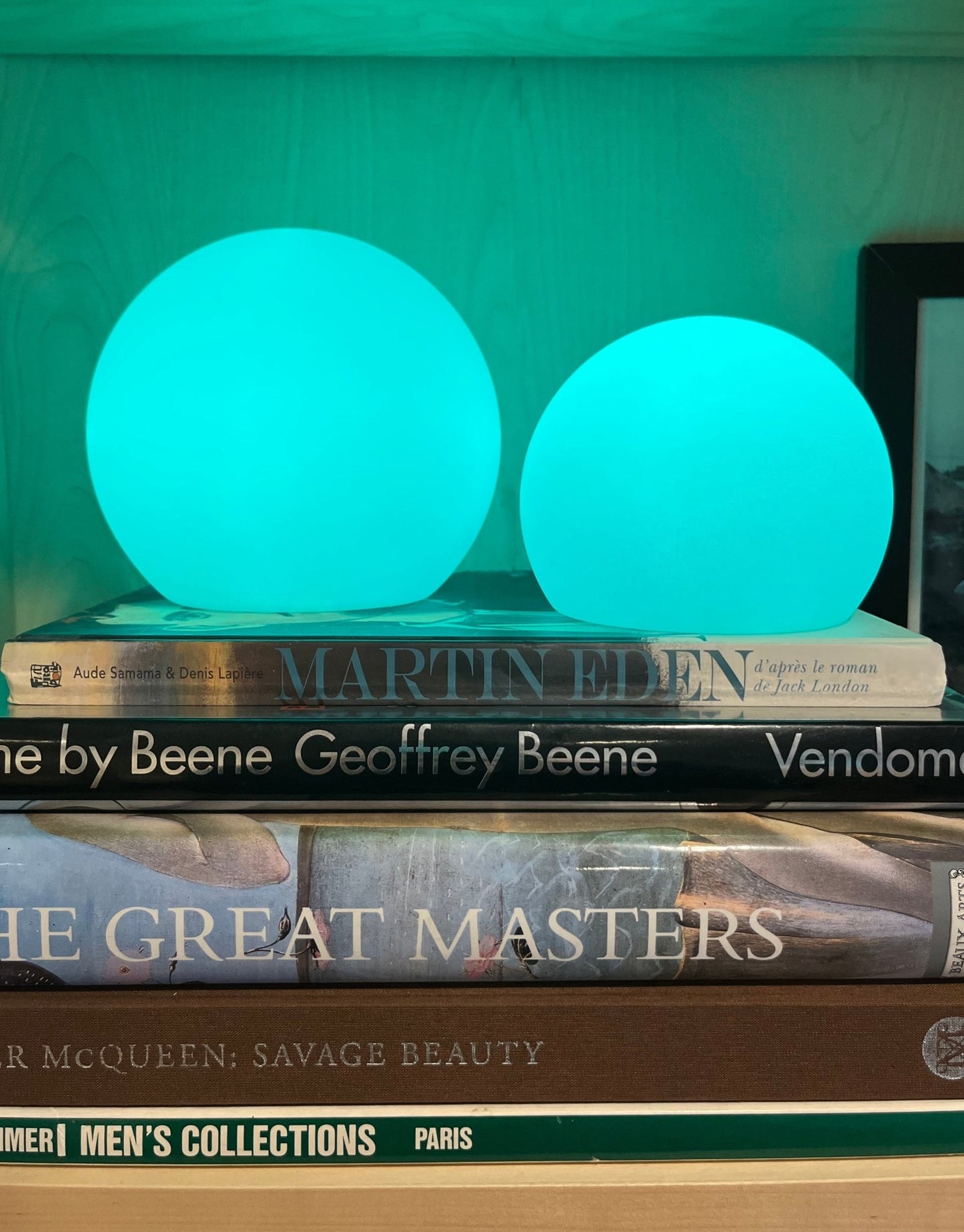 Cordless LED Moon Table Lamp with 16 Colour Options - Lexians