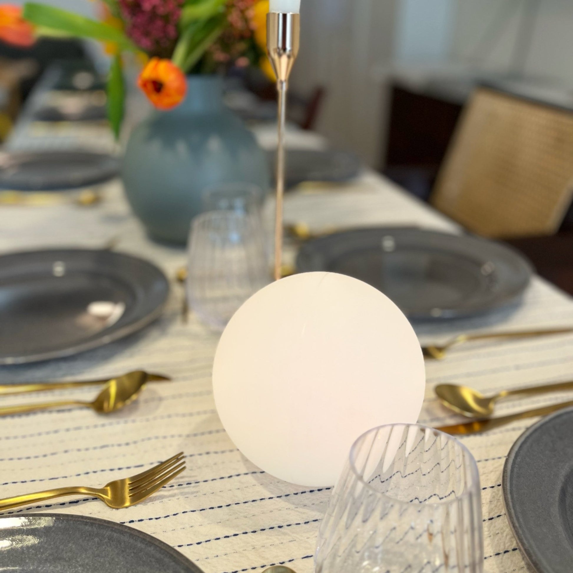 Cordless LED Moon Table Lamp with 16 Colour Options - Lexians