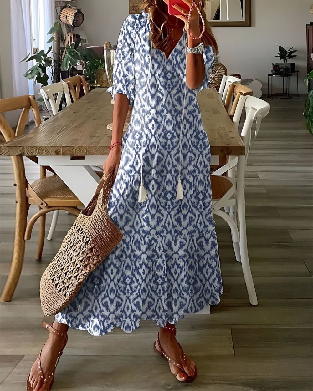 Elegant women's boho floral maxi dress, perfect for summer. Flowy long style with beautiful prints.
