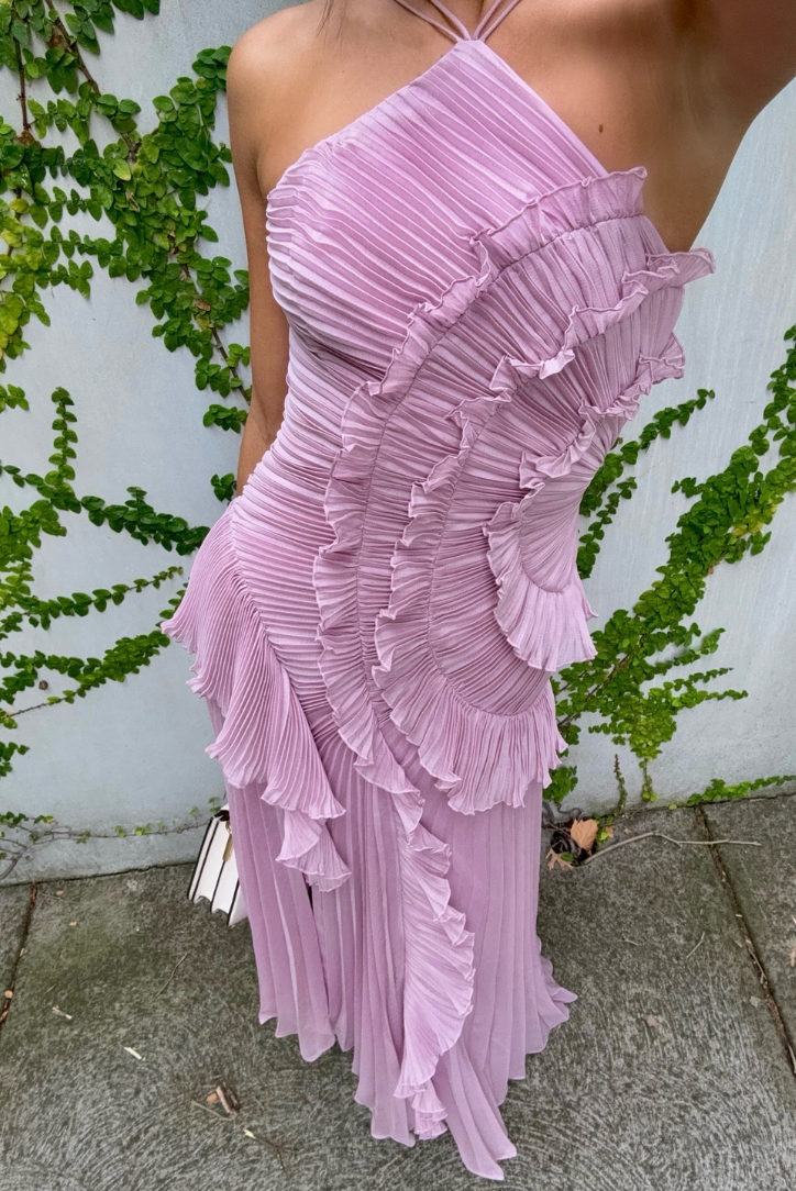 Chic women's lilac Serephina ruffled dress, sleeveless & flowy, perfect for elegant summer parties.