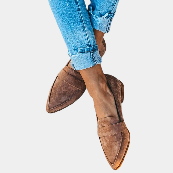 Stylish women's slip-on loafers with a chic pointed toe, perfect for everyday fashion.