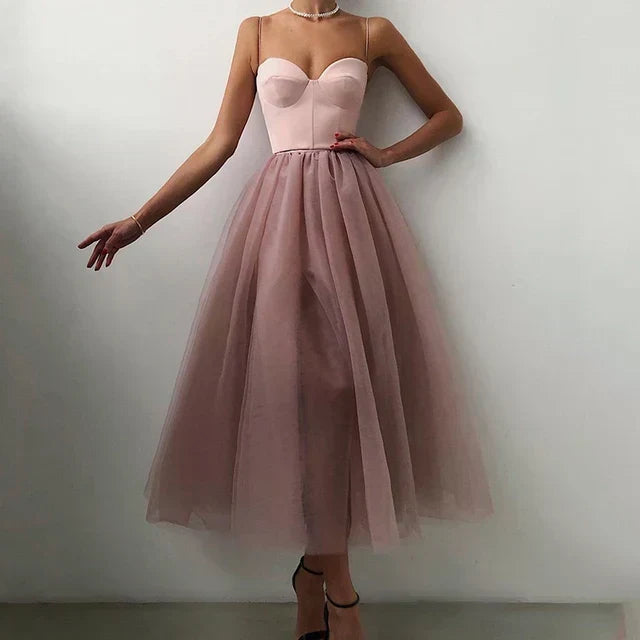 Sophisticated women's strapless pleated maxi formal dress, perfect for galas, proms & evening wear.