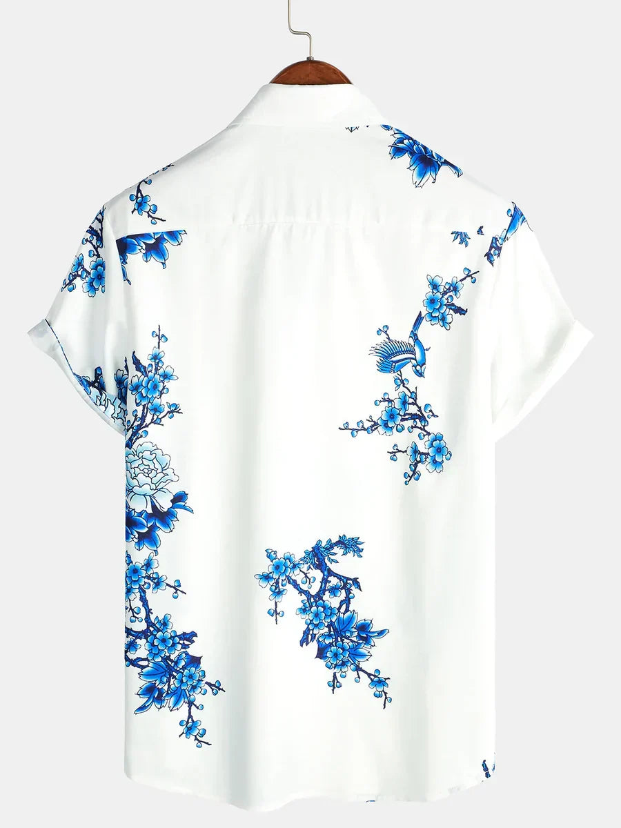 Breathable men's floral print shirt, ideal for summer fashion & leisure activities.