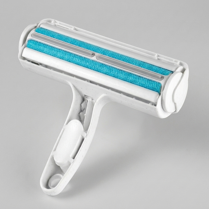 Eco-friendly Pet Hair Remover for couches, car seats & clothes. Effectively cleans dog & cat fur, a reusable lint solution.