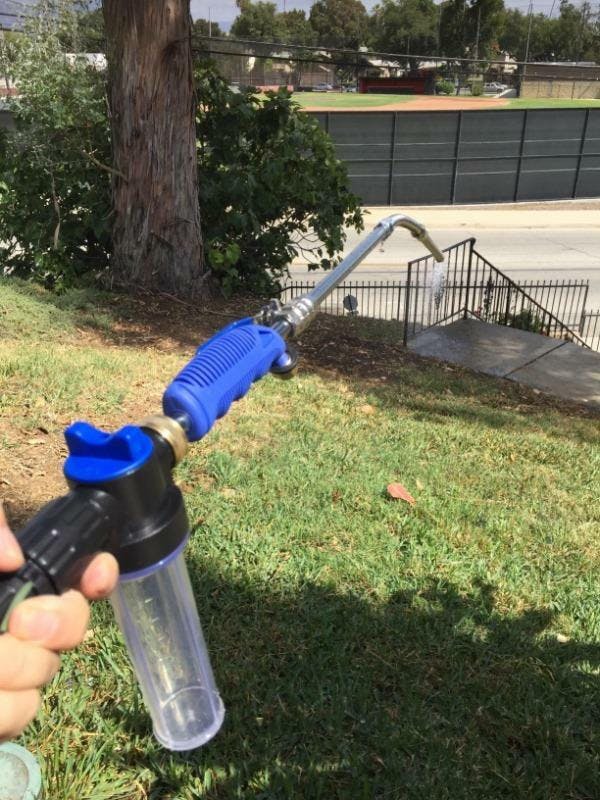 High-pressure cleaner tool, universal fit, rust-resistant; transforms garden hose into a powerful jet for cleaning all surfac
