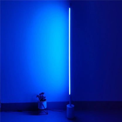 Innovative Meridian Corner Lamp with RGBIC Technology - Lexians