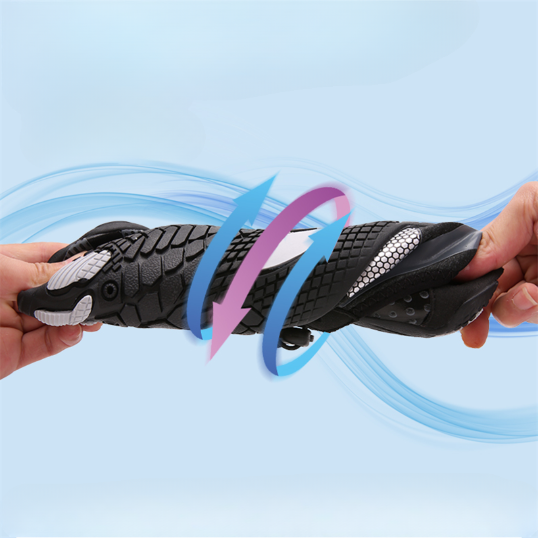 Breathable athletic shoes, unisex barefoot design for optimal foot comfort and natural movement.