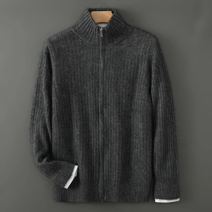 Casual men's half-zip sweater with stand collar, cashmere blend for warmth and style