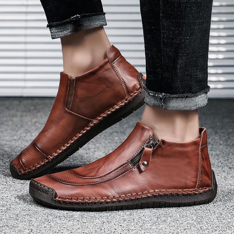 Stylish Men's Ankle Boots, handcrafted in leather, suitable for all seasons