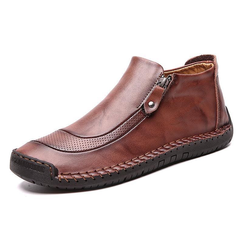 Outdoor ready Men's Casual Leather Ankle Boots, built for comfort and style