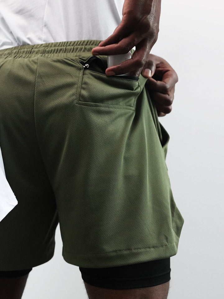 Detail of the polyester fabric of Men's Kinetic Mesh Lined Shorts, designed for activewear