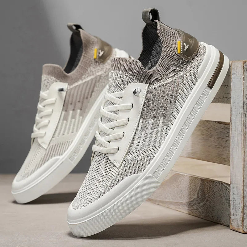 Effortless street style: men's lightweight knit shoes, breathable & comfortable, ideal for modern casual fashion.