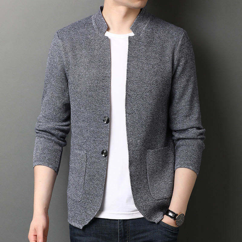 Men's fashion knit blazer, offering a sophisticated smart casual aesthetic with a lightweight design.