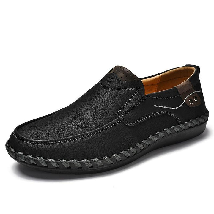 Stylish men's black leather business casual shoes, suitable for various events