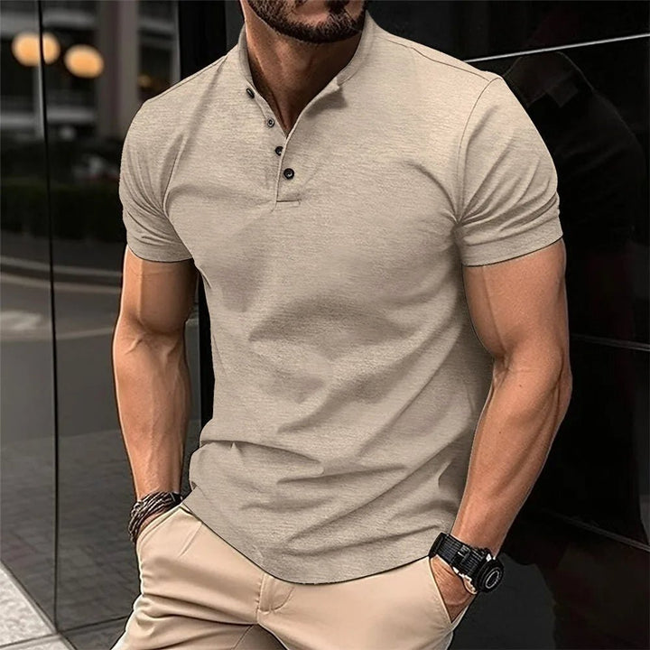 Comfortable men's short sleeve henley, a modern casual top with a stylish mandarin collar for men's wear.