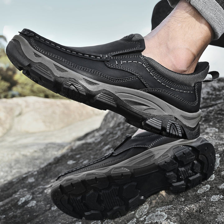 Lightweight men's slip-on leather walking shoes, ideal for travel