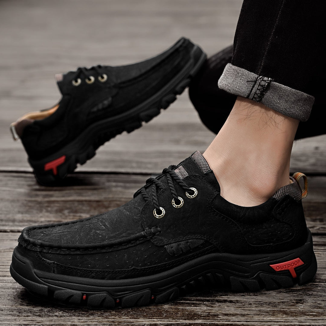 Close-up of the anti-slip sole on Men's orthopedic lace-up boots, ensuring safety