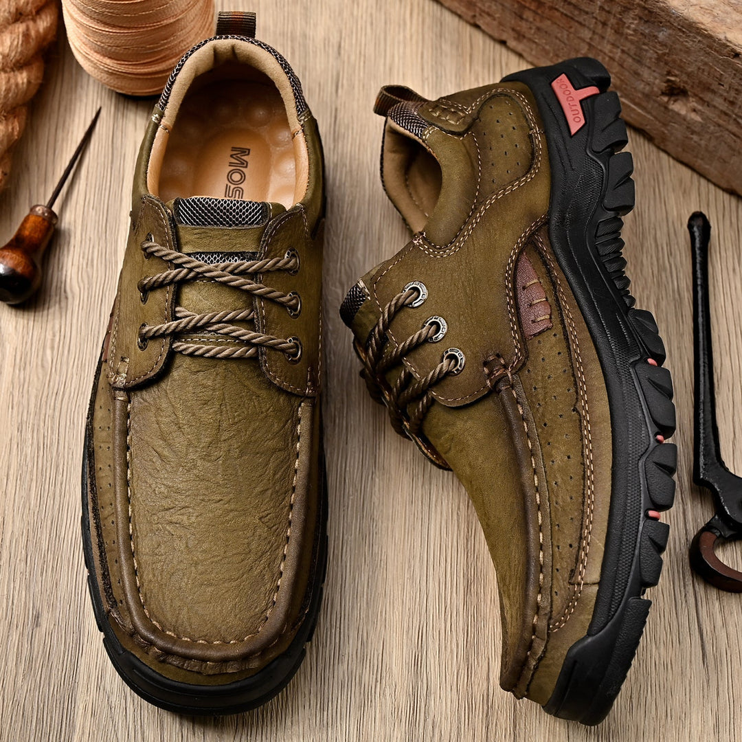 Ergonomic Men's orthopedic boots, comfort lace-up system for a tailored and supportive fit