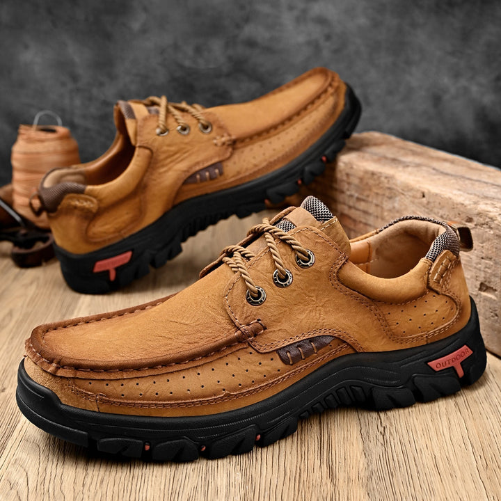 Mens lace-up leather boots, orthopedic comfort for daily wear, robust and stylish