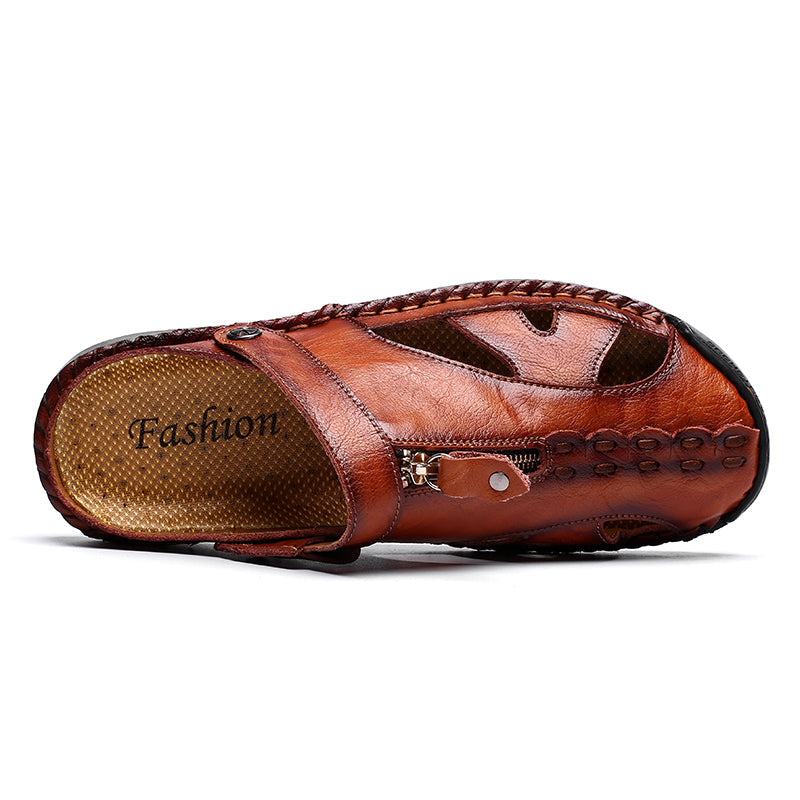 Men's waterproof leather sandals with closed toe, ideal for outdoor wear