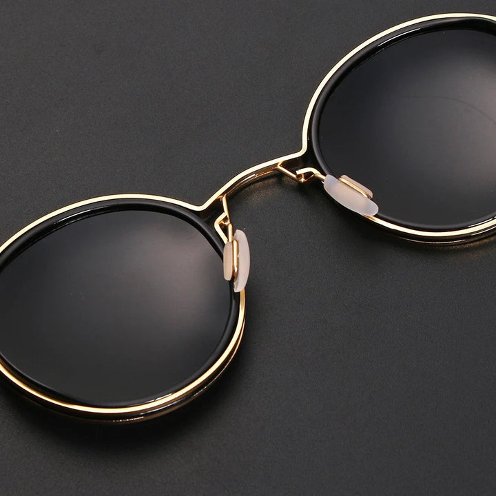Modern men's polarized double bridge sunglasses, UV protected anti-glare lenses. Ideal eyewear for outdoor activities.